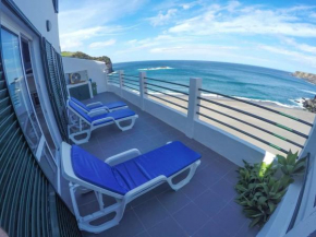 Ocean Garden House - Azorean Butler